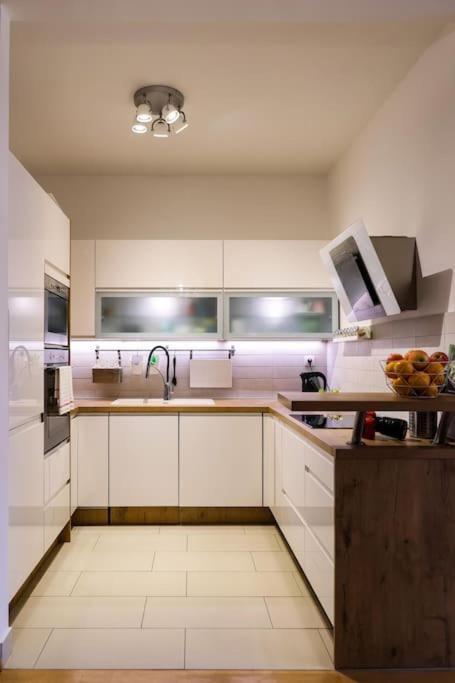 Modern Charm Hideaway Apartment Zagreb Ngoại thất bức ảnh