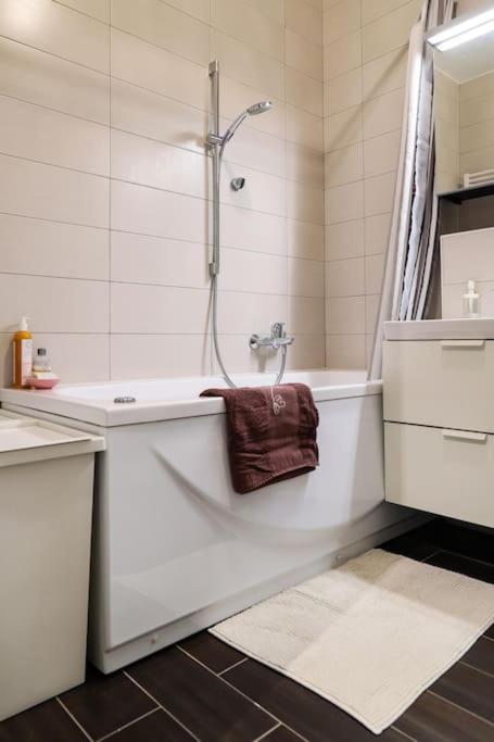 Modern Charm Hideaway Apartment Zagreb Ngoại thất bức ảnh
