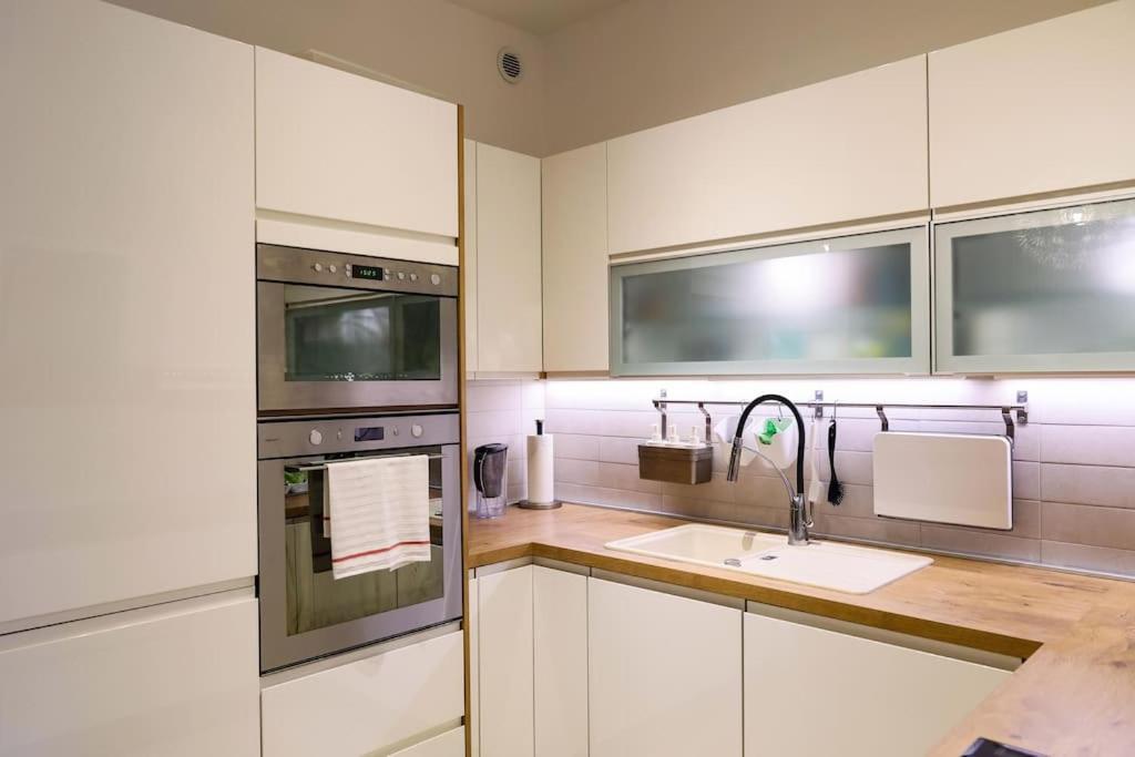 Modern Charm Hideaway Apartment Zagreb Ngoại thất bức ảnh
