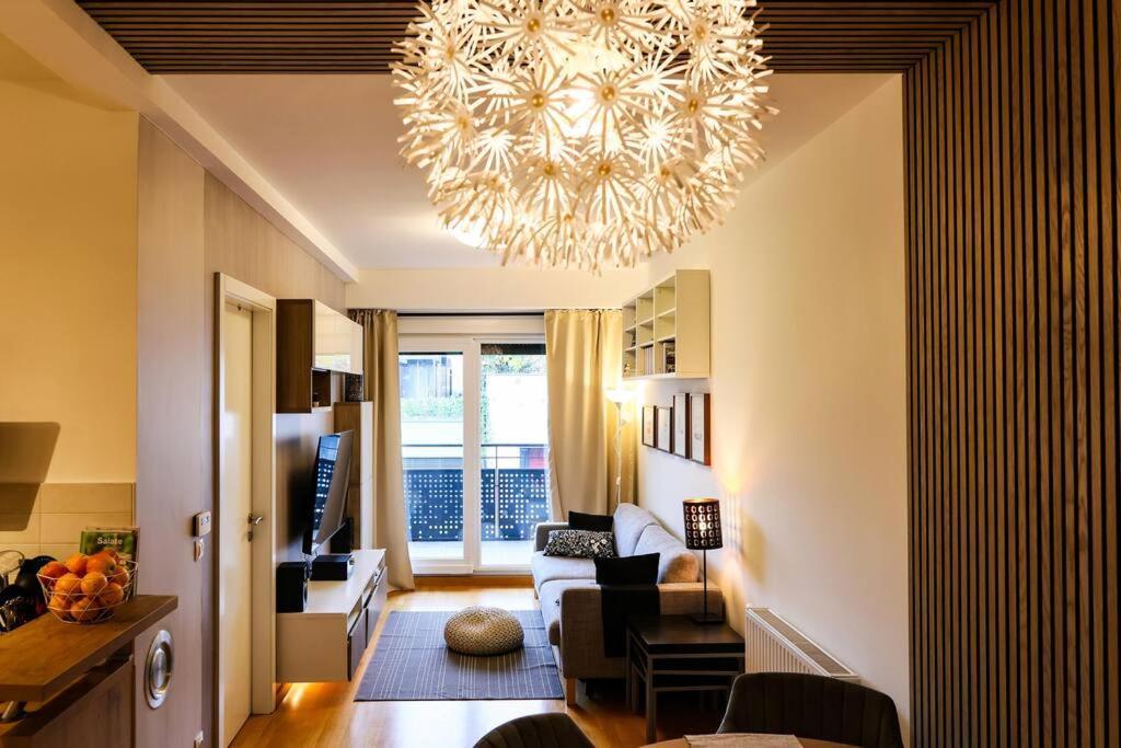 Modern Charm Hideaway Apartment Zagreb Ngoại thất bức ảnh